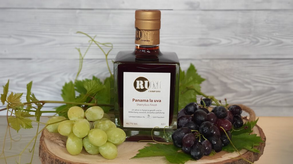 Panama la uva Rum Company