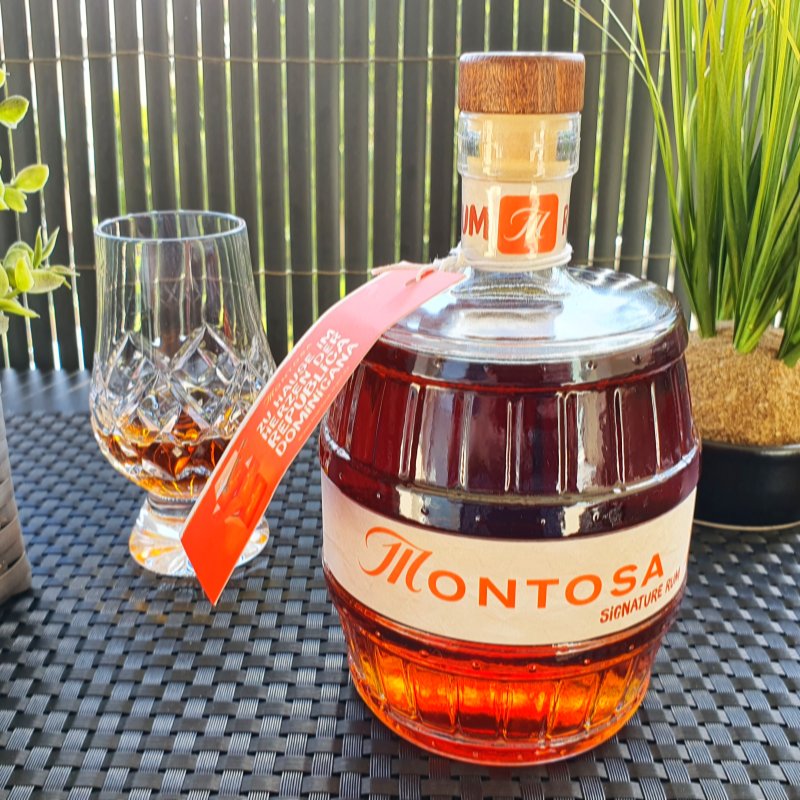 Montosa Claro Intenso X Signature Rum